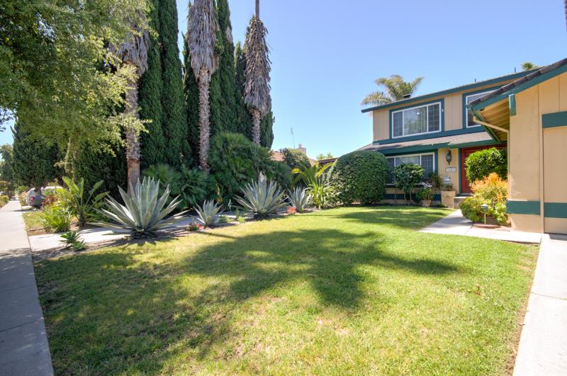 1441 Goldenlake Road San Jose, CA 95131 - Photo 3 of 31
