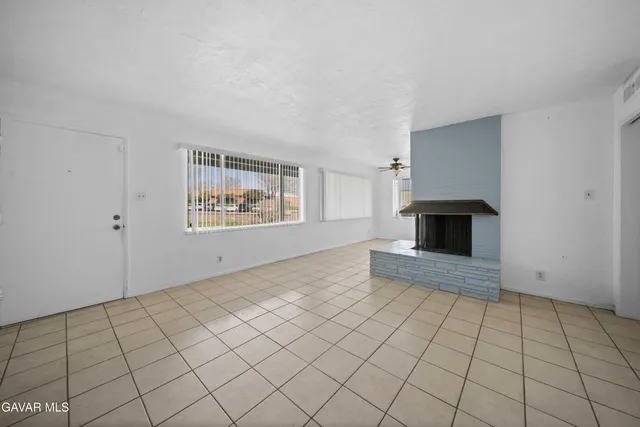 $185,000 | 2000 Shasta Street, Mojave, CA 93501