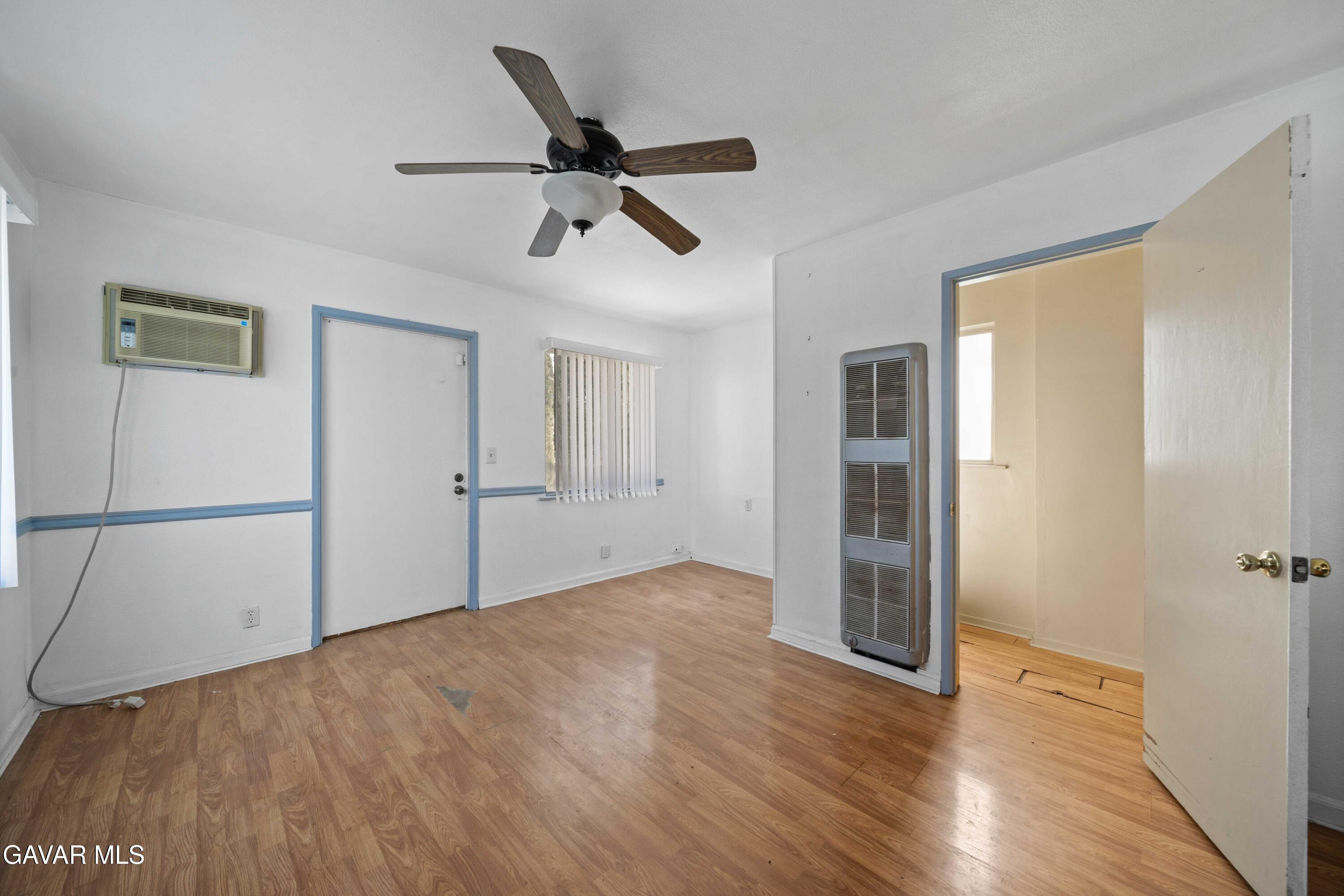 2000 Shasta Street Mojave, CA 93501 - Photo 9 of 21 9