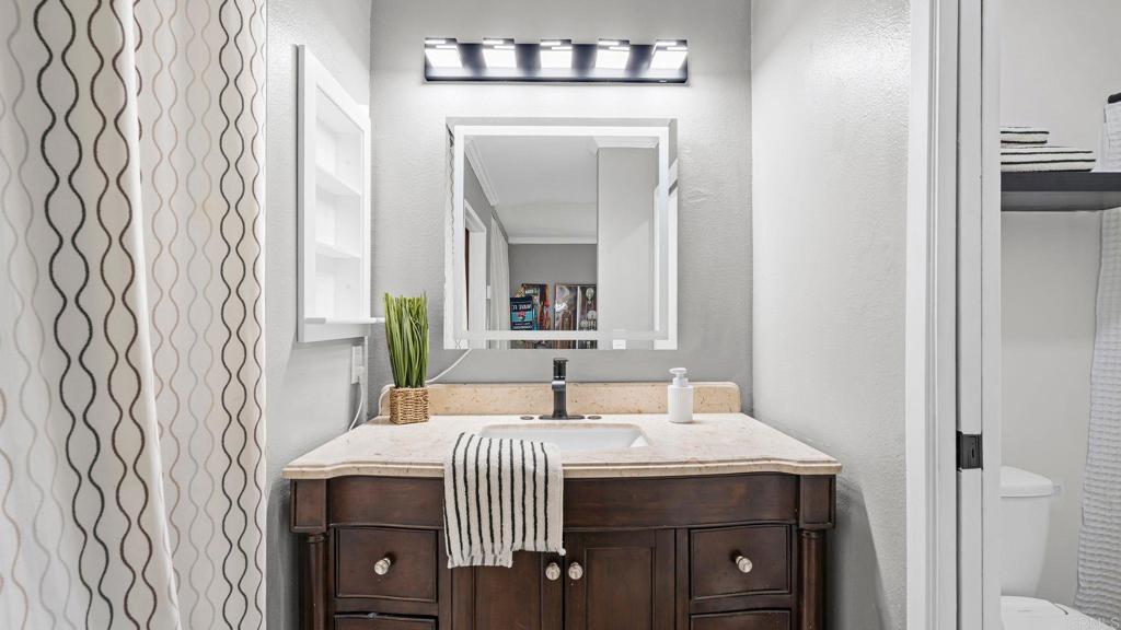 6030 Rancho Mission Road, Unit 370 San Diego, CA 92108 - Photo 5 of 10 Gallery Image 5