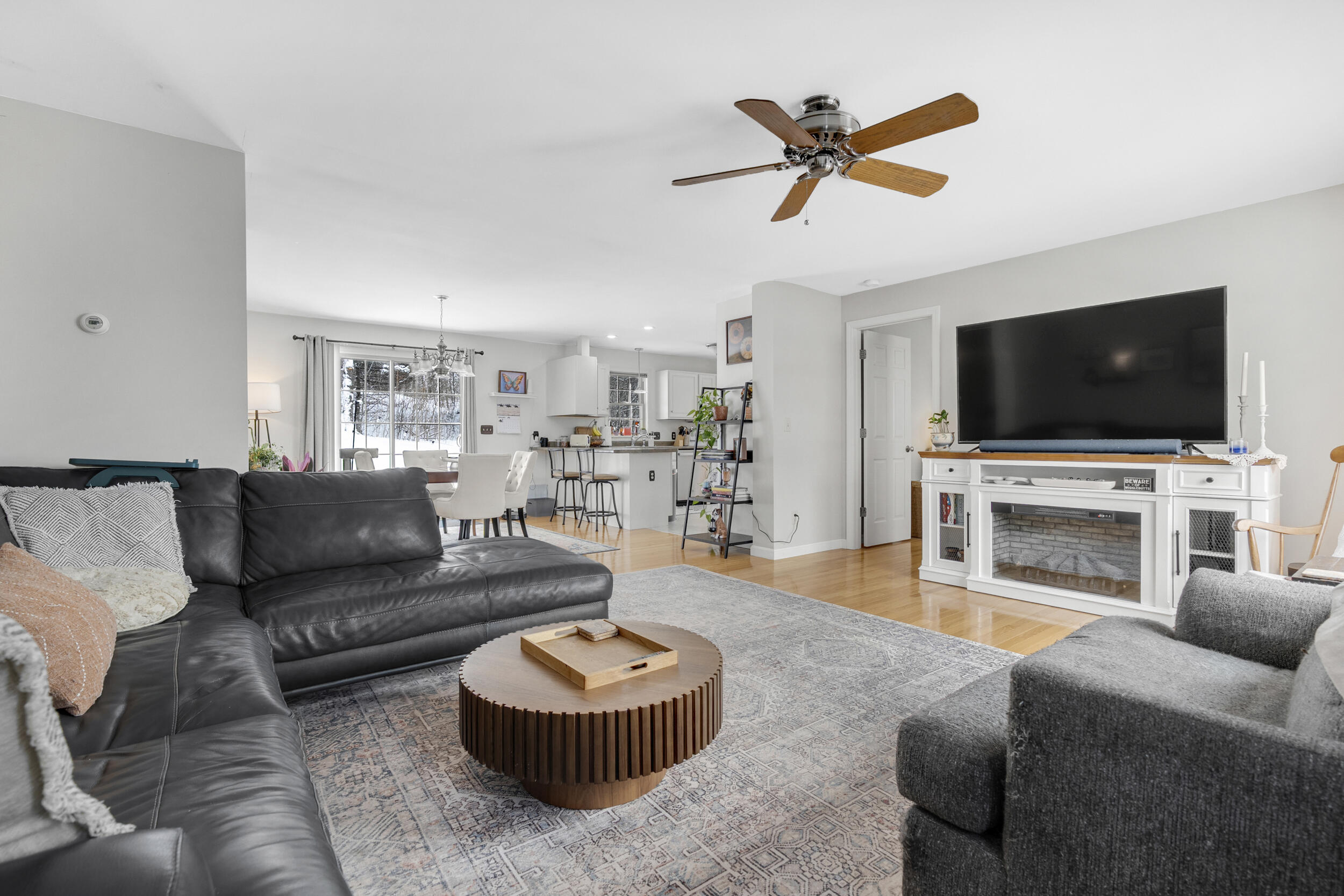 9 Jill Street Lewiston, ME 04240 - Photo 35 of 58 34_9jill-25