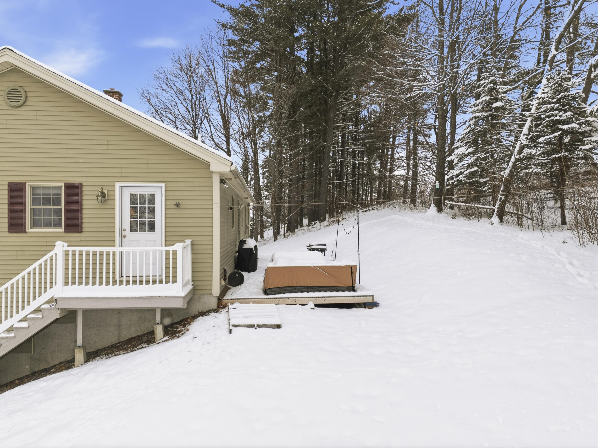 9 Jill Street Lewiston, ME 04240 - Photo 54 of 58 53_9jill-51