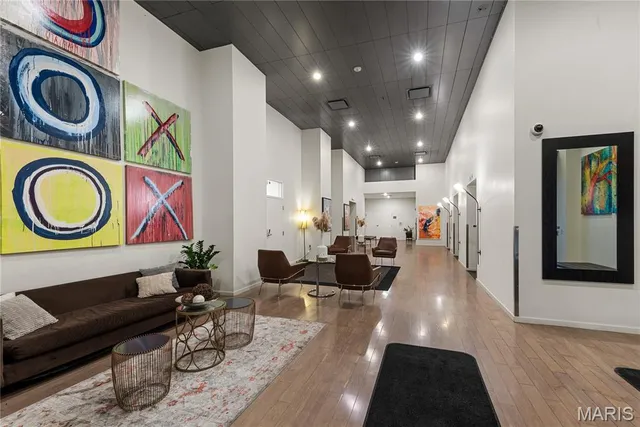 $7,950,000 | 915 Olive Street, St. Louis, MO 63101