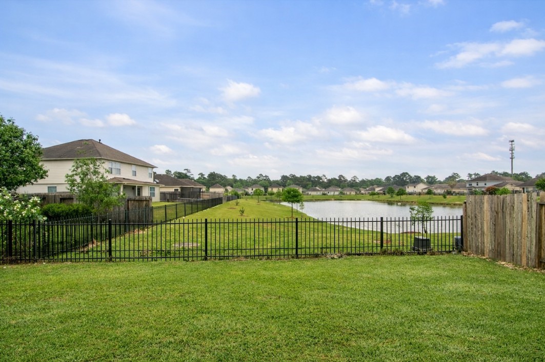21530 Falvel Lake Drive Spring, TX 77388 - Photo 1 of 11 a view of a park with large trees