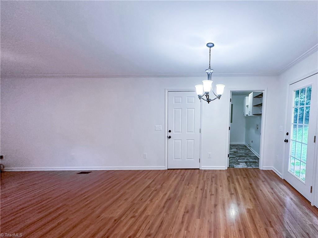 2368 W.O.W. Road Randleman, NC 27317 - Photo 15 of 31 Dining Room