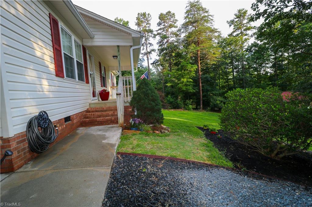 2368 W.O.W. Road Randleman, NC 27317 - Photo 5 of 31 Front Walkway
