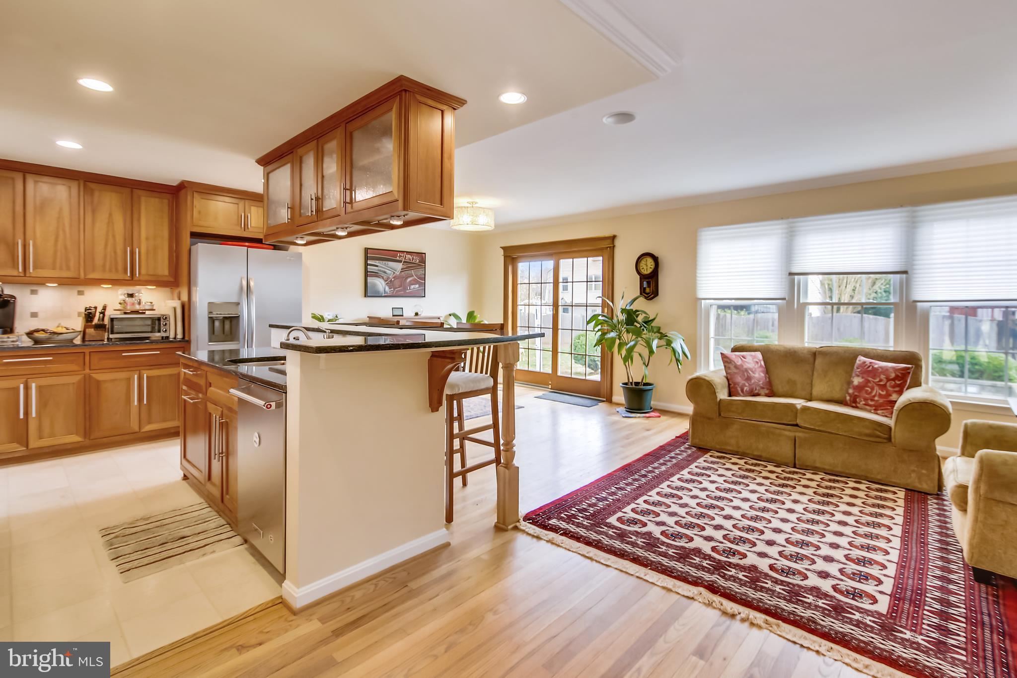 14 Turnham Lane Gaithersburg, MD 20878 - Photo 6 of 36 Gallery Image 6