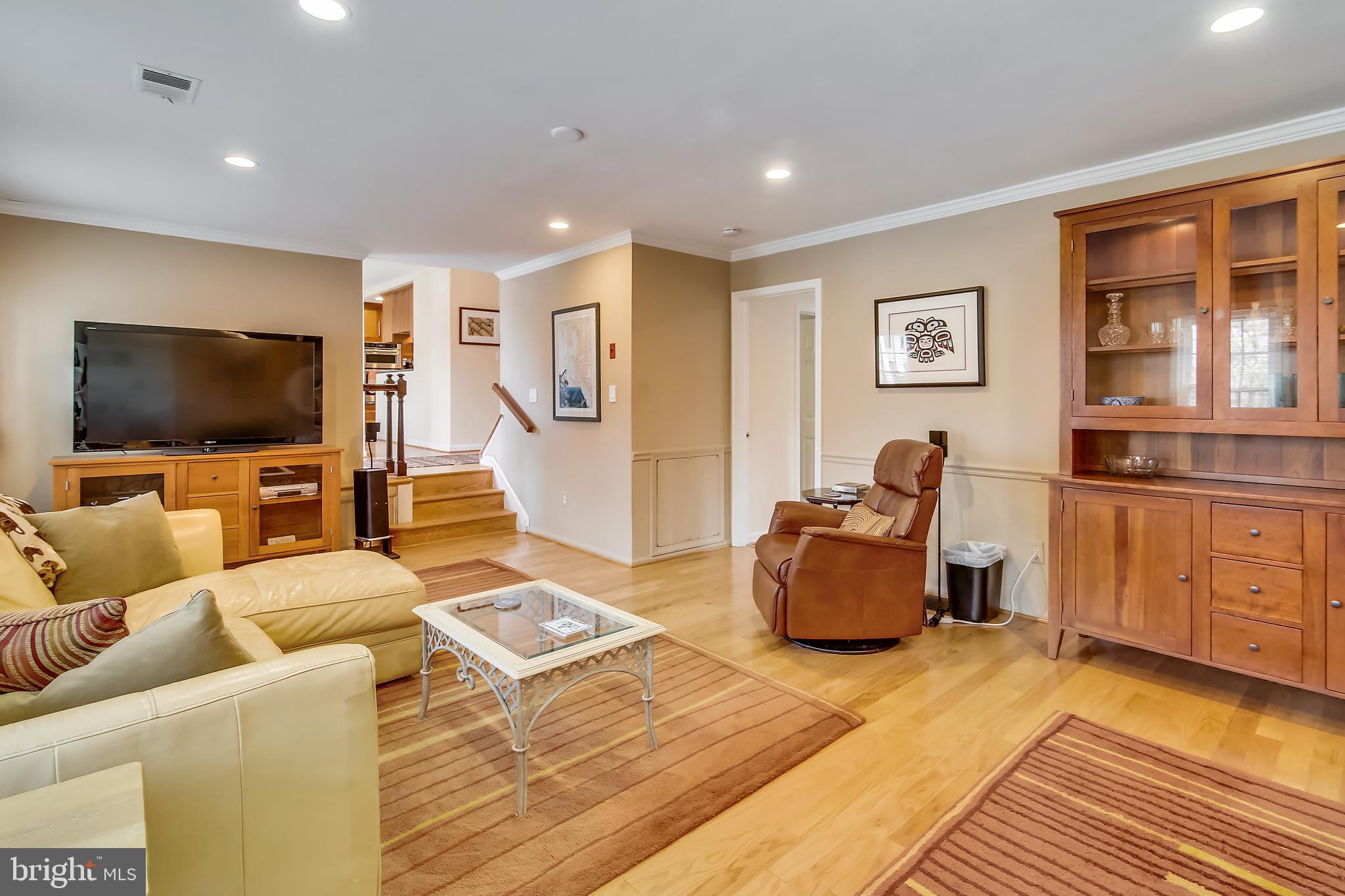 14 Turnham Lane Gaithersburg, MD 20878 - Photo 10 of 36 Gallery Image 10
