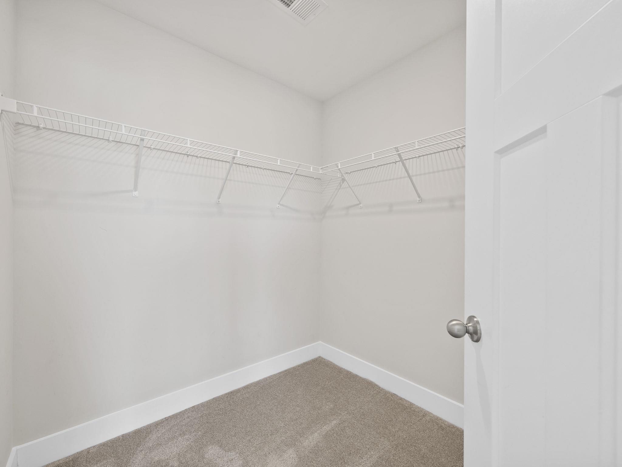 421 Hazelcote Road Greenville, SC 29611 - Photo 27 of 41