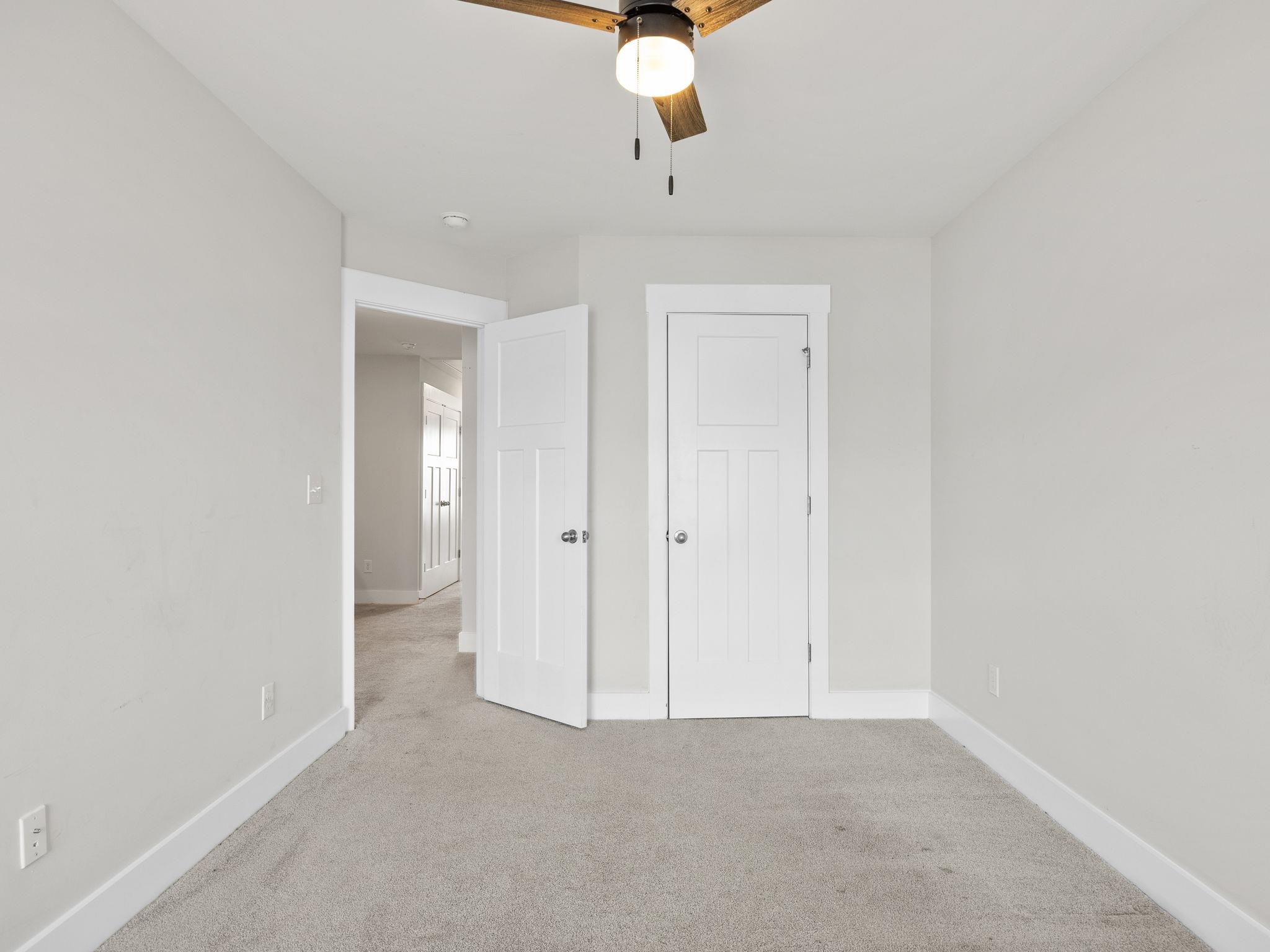 421 Hazelcote Road Greenville, SC 29611 - Photo 33 of 41