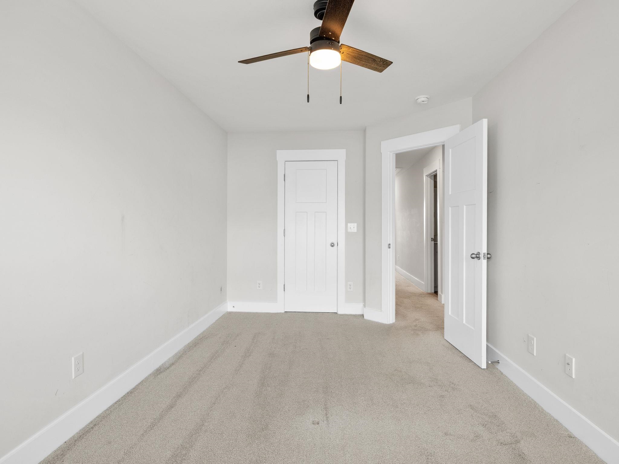 421 Hazelcote Road Greenville, SC 29611 - Photo 36 of 41