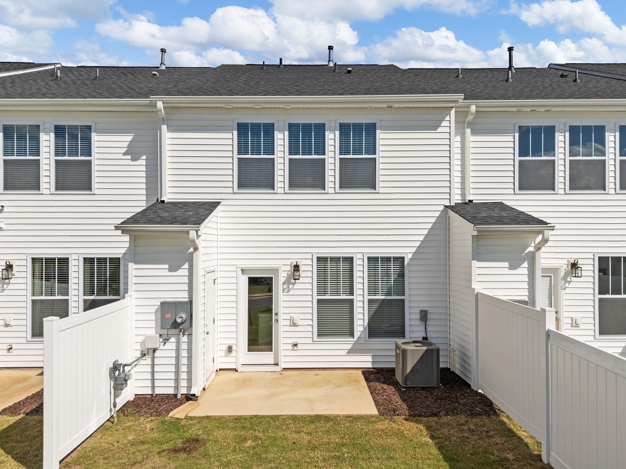 421 Hazelcote Road Greenville, SC 29611 - Photo 39 of 41