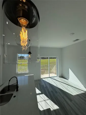 $279,900 | 7130 North Glenridge Circle, Citrus Springs, FL 34434
