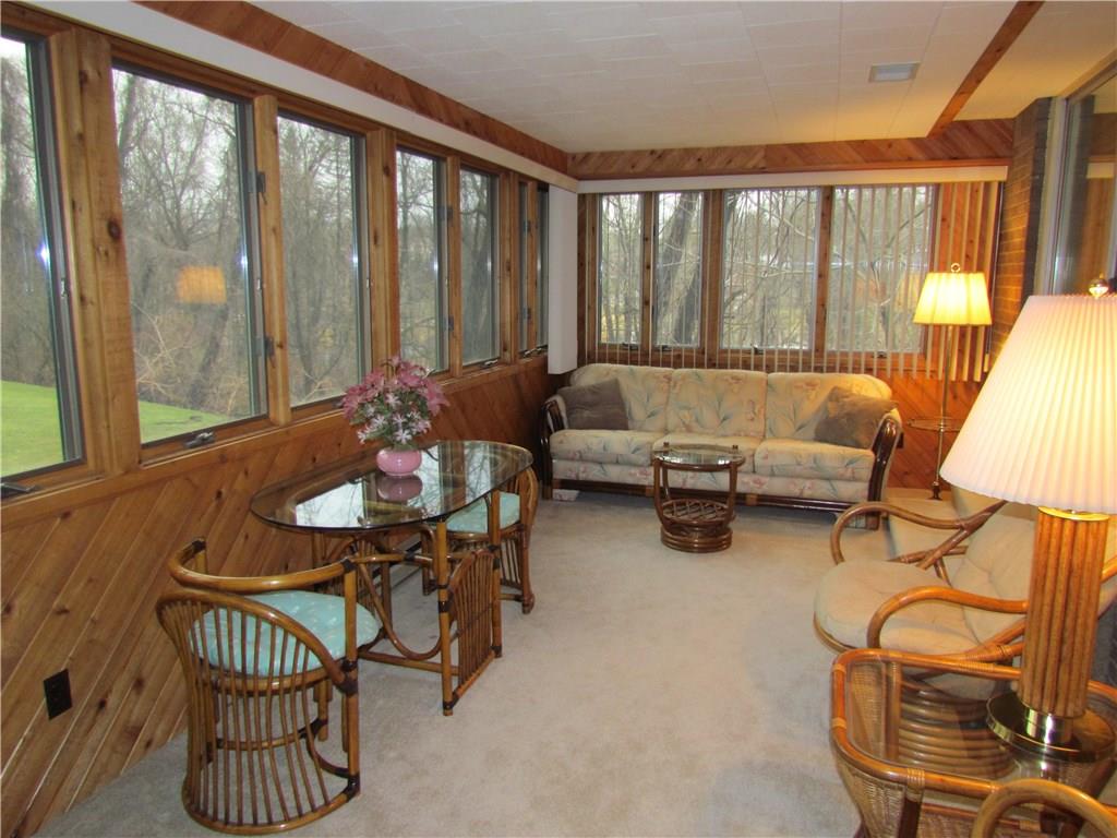 422 Balconade Drive Pittsburgh, PA 15236 - Photo 13 of 25