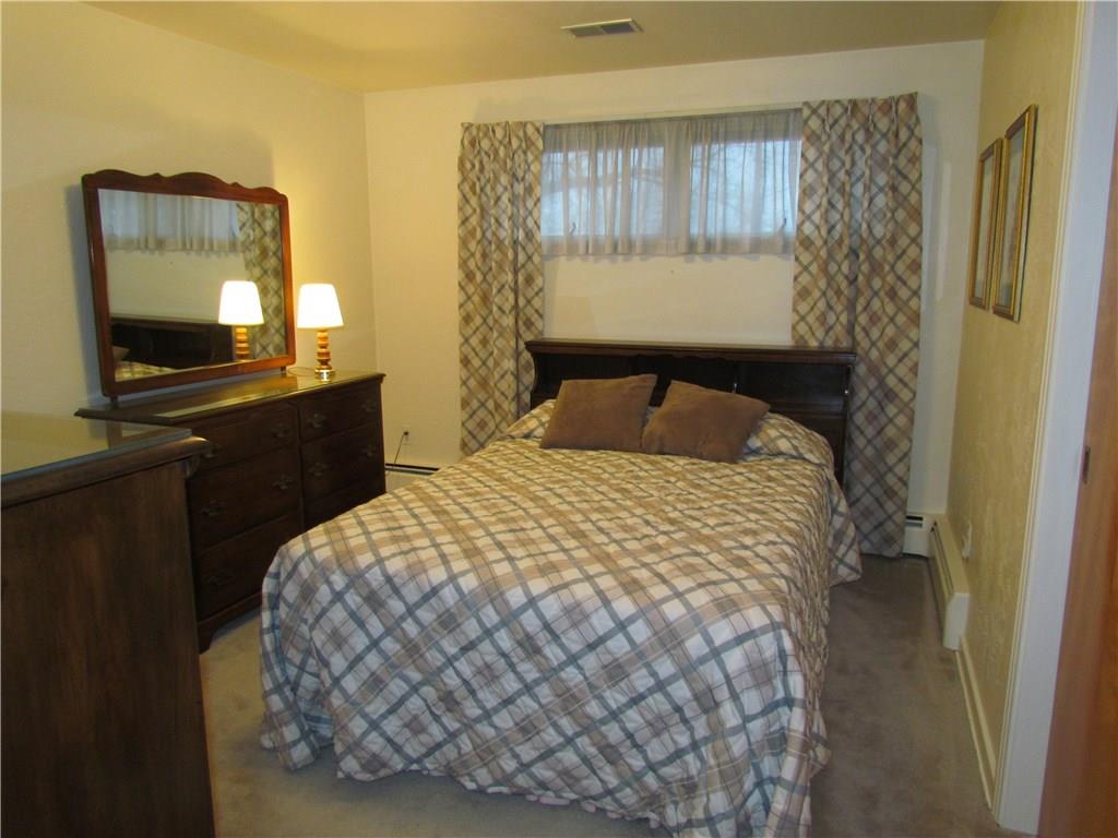 422 Balconade Drive Pittsburgh, PA 15236 - Photo 20 of 25