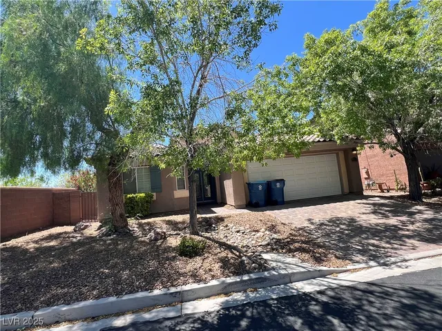 $2,450 | 1053 Puerta Del Sol Drive, Las Vegas, NV 89135