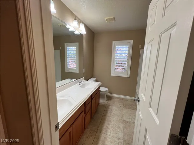 $2,450 | 1053 Puerta Del Sol Drive, Las Vegas, NV 89135
