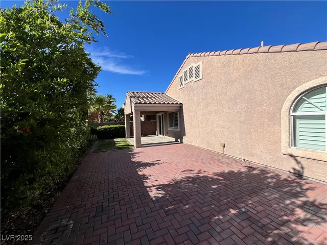 $2,450 | 1053 Puerta Del Sol Drive, Las Vegas, NV 89135
