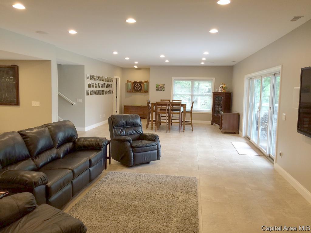 6208 Northampton Lane Springfield, IL 62711 - Photo 33 of 36