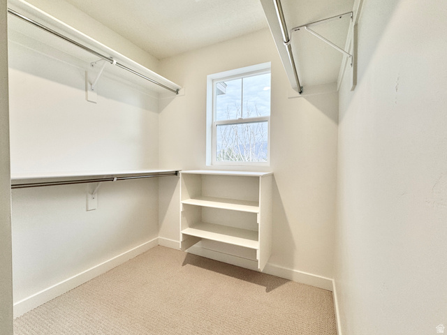 1650 North Main Street Layton, UT 84041 - Photo 20 of 24 Walk in closet
