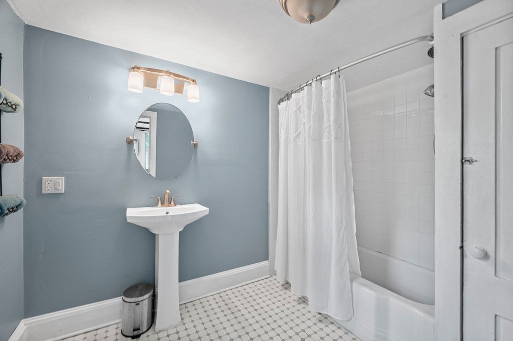 42 Elm Street Georgetown, MA 01833 - Photo 17 of 42