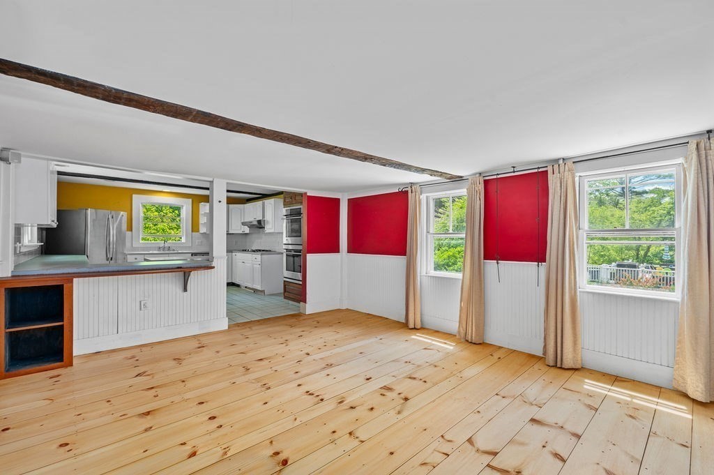 42 Elm Street Georgetown, MA 01833 - Photo 9 of 42