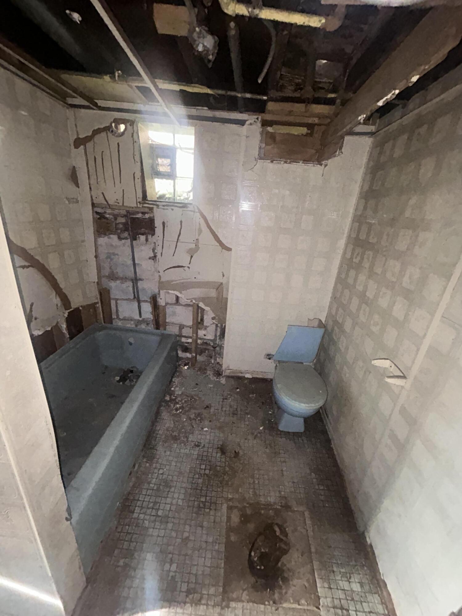 1168 Harrison Street Gary, IN 46407 - Photo 11 of 15 1500x2000