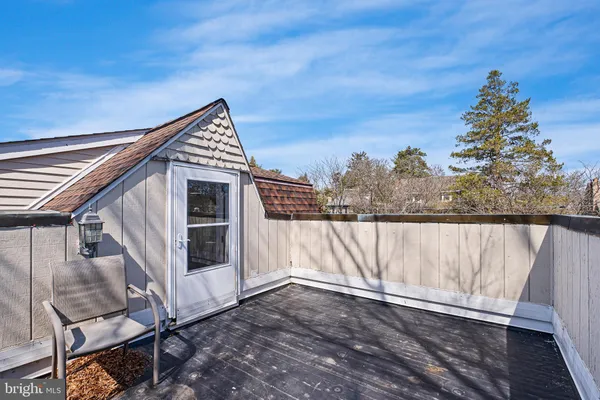 a outdoor view with a sitting space