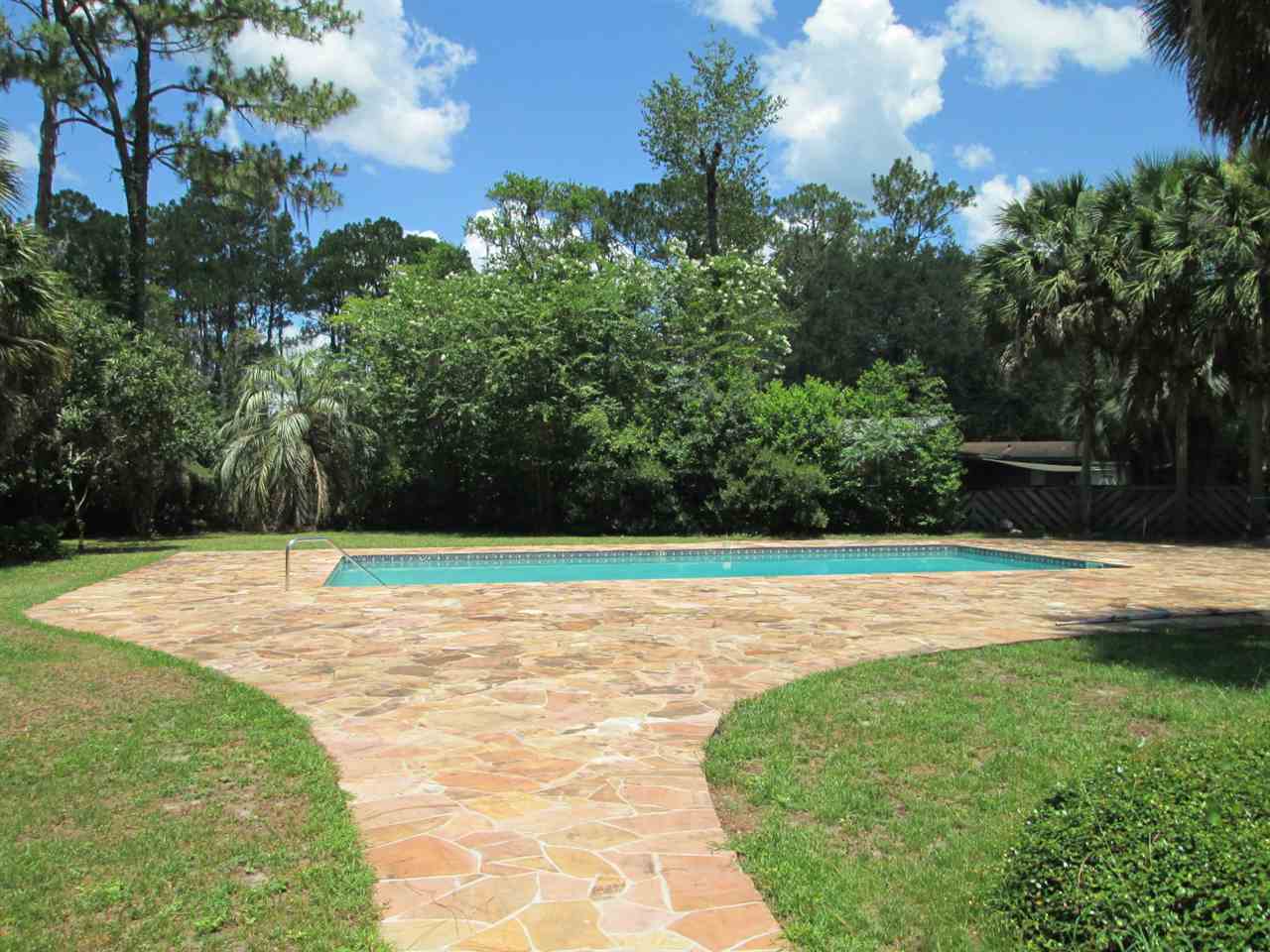 417 Plantation Road Perry, FL 32348 - Photo 3 of 21