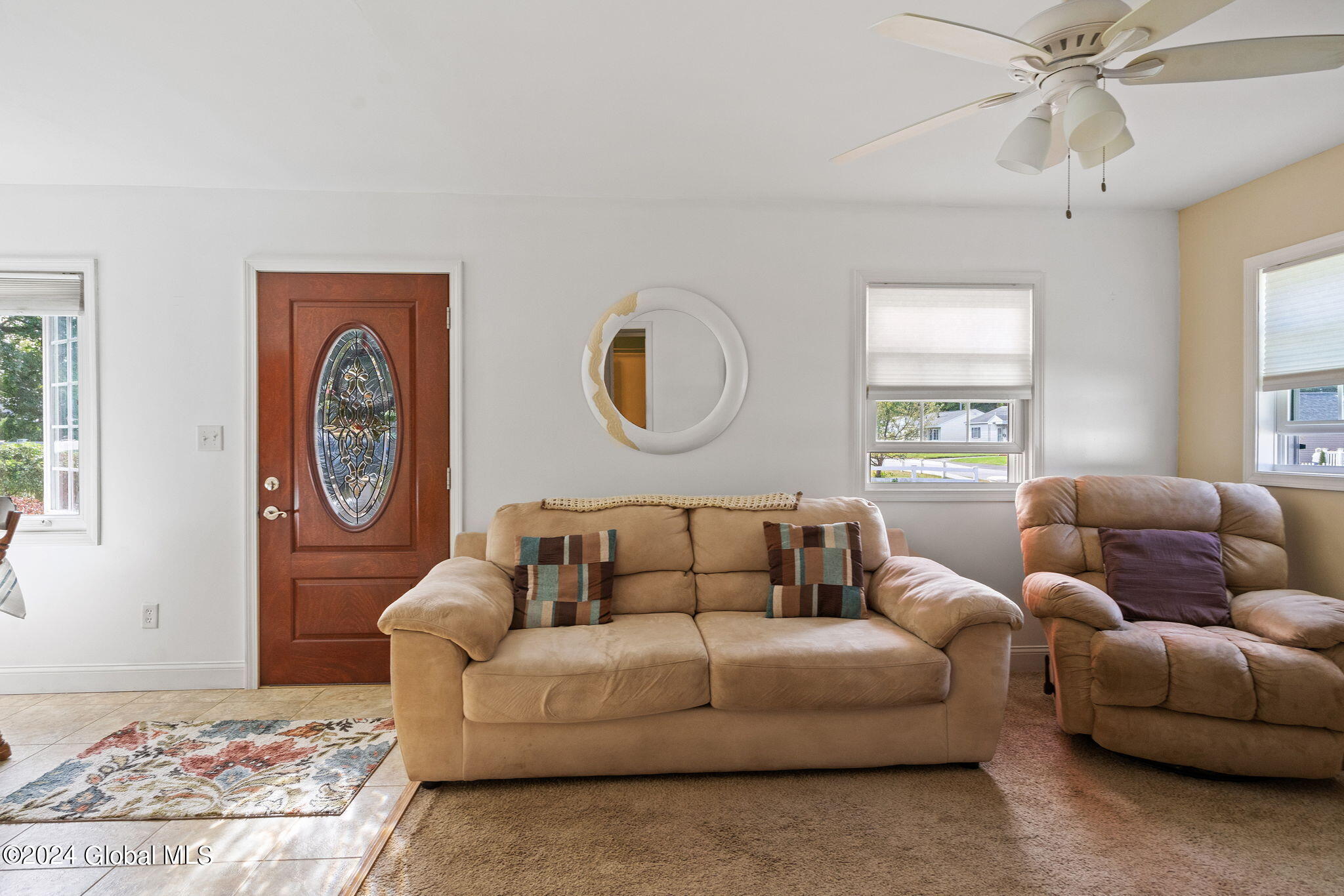 458 Chiswell Road Schenectady, NY 12304 - Photo 5 of 37 15-web-or-mls-458-chiswell-rd