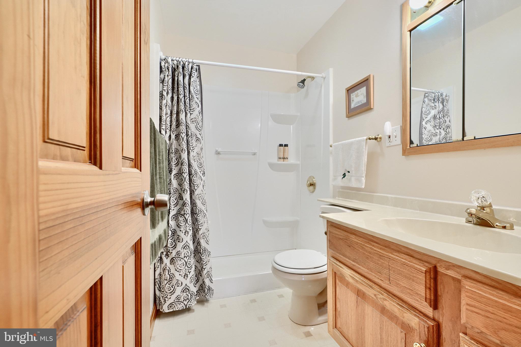 11 Chandelle Road Middle River, MD 21220 - Photo 31 of 48 Main Floor Bathroom