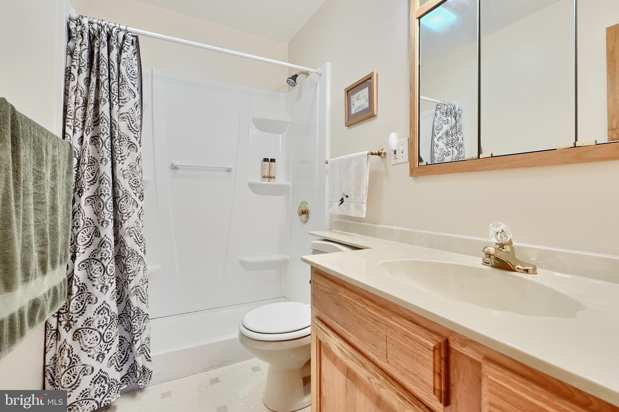 11 Chandelle Road Middle River, MD 21220 - Photo 32 of 48 Main Floor Bathroom