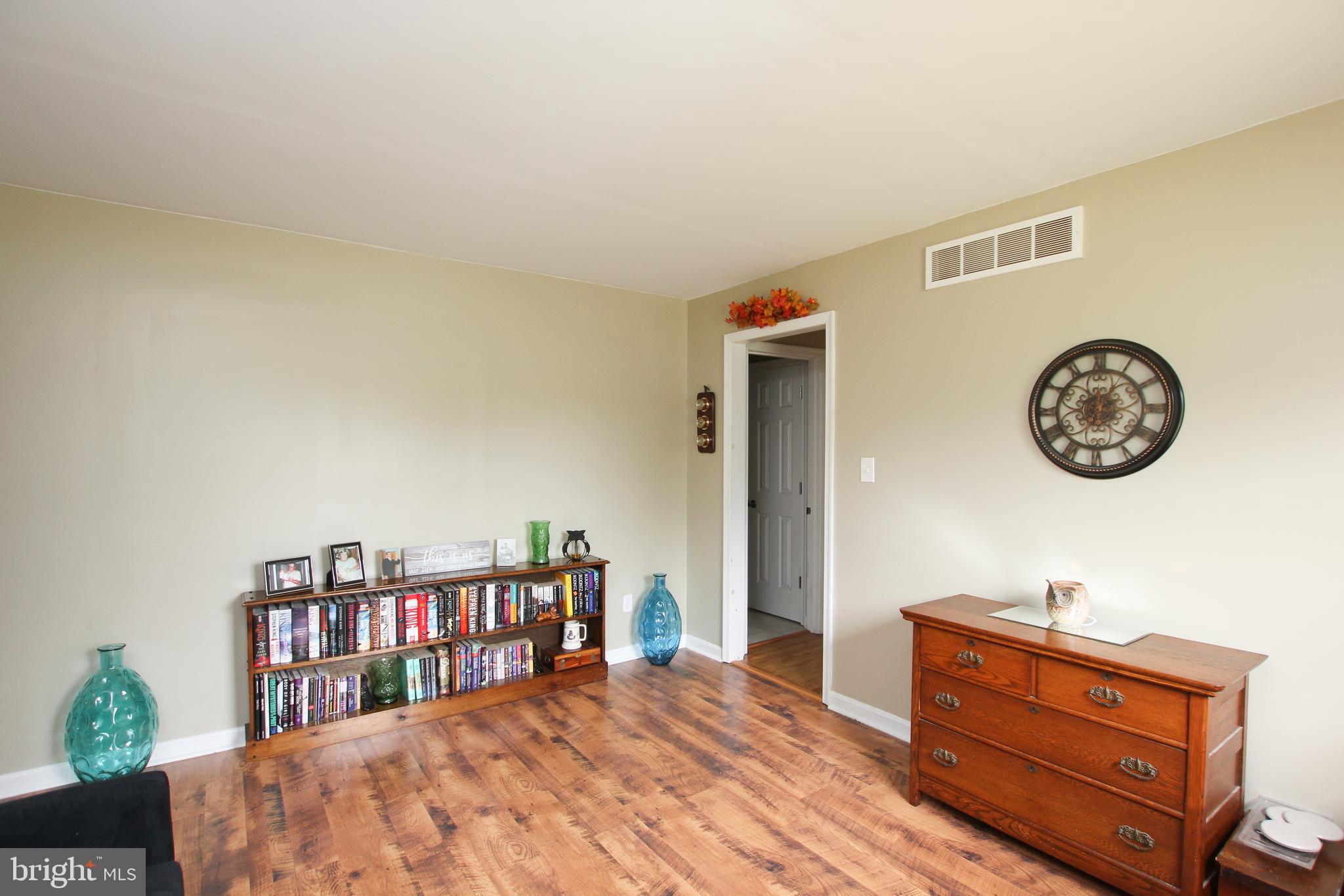 6900 Rabbit Run Hurlock, MD 21643 - Photo 14 of 50 Family Room