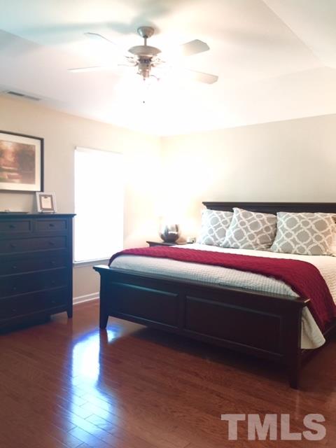 1251 Silver Beach Way Raleigh, NC 27606 - Photo 14 of 22 Gallery Image 14