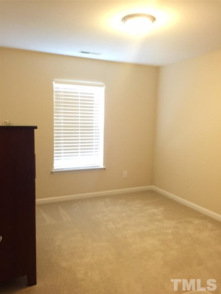 1251 Silver Beach Way Raleigh, NC 27606 - Photo 18 of 22 Gallery Image 18