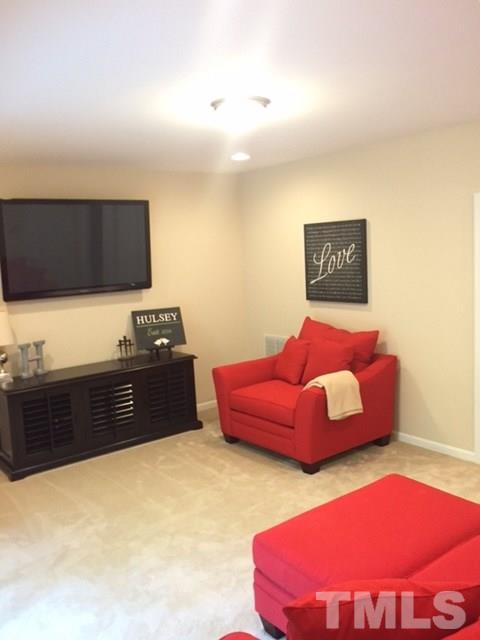 1251 Silver Beach Way Raleigh, NC 27606 - Photo 19 of 22 Gallery Image 19