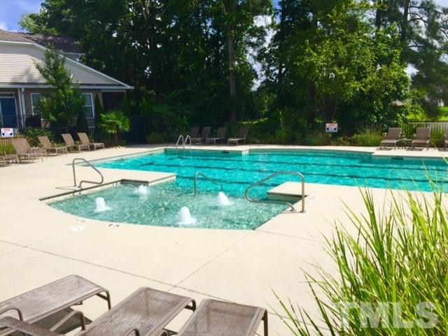 1251 Silver Beach Way Raleigh, NC 27606 - Photo 5 of 22 Gallery Image 5