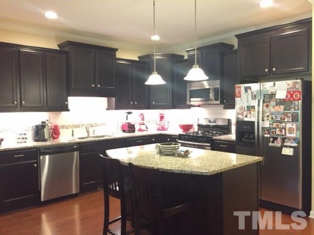 1251 Silver Beach Way Raleigh, NC 27606 - Photo 6 of 22 Gallery Image 6