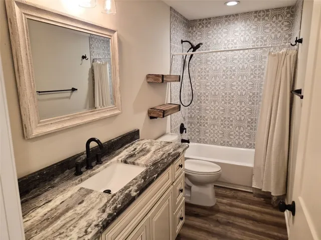 $3,100 | 12987 F M Road 2769 Road, Austin, TX 78726