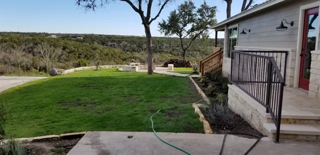 $3,100 | 12987 F M Road 2769 Road, Austin, TX 78726