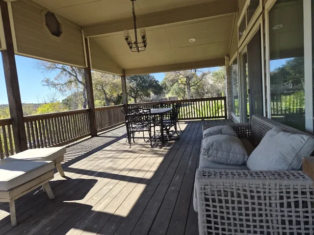 $3,100 | 12987 F M Road 2769 Road, Austin, TX 78726