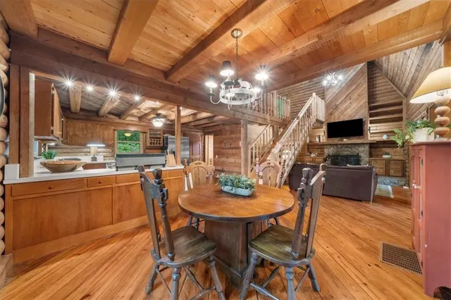 $365,000 | 15 Bailey Street, Whitesburg, GA 30185