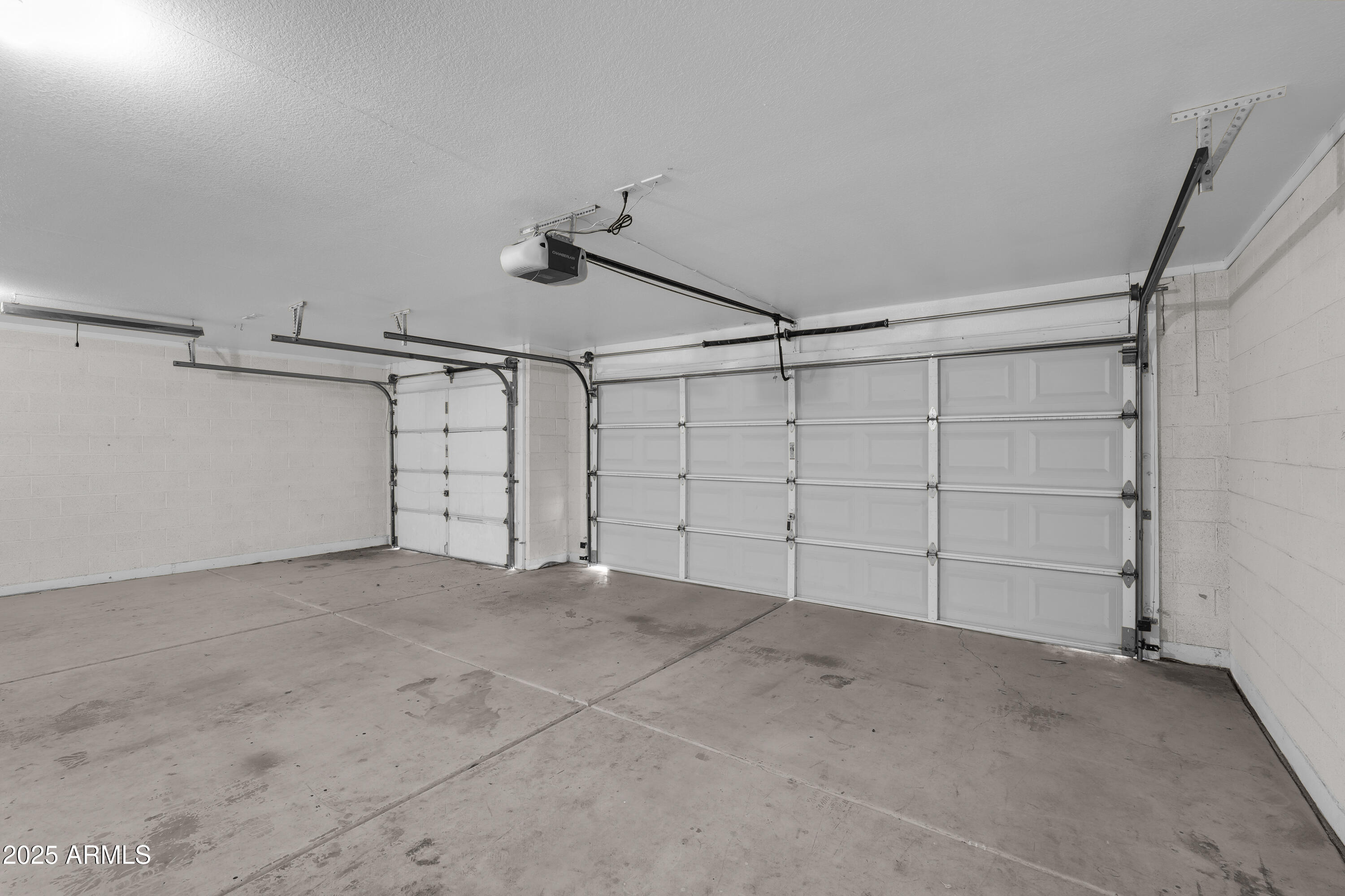 16216 South Pine Street Chandler, AZ 85225 - Photo 8 of 8 garage
