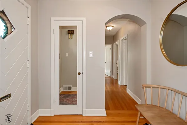 $585,000 | 10025 South Hamilton Avenue, Chicago, IL 60643
