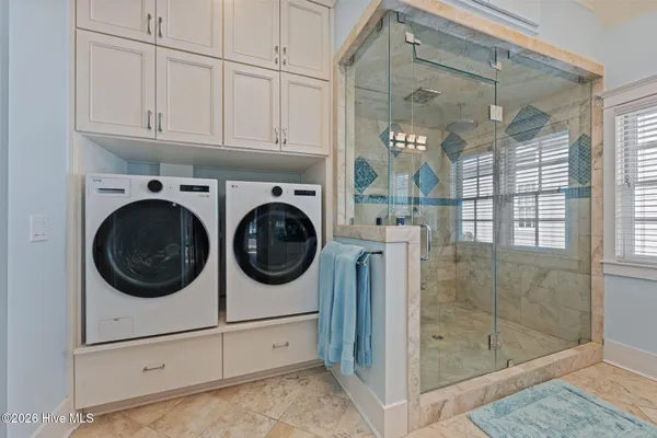 $849,000 | 28 Eastcove Way, Oriental, NC 28571