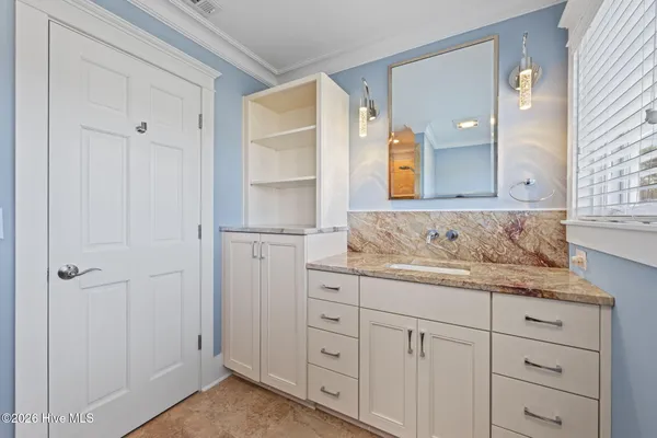 $849,000 | 28 Eastcove Way, Oriental, NC 28571