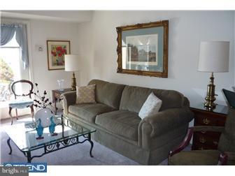 102 Brandon Road Jeffersonville, PA 19403 - Photo 2 of 12 Living Room