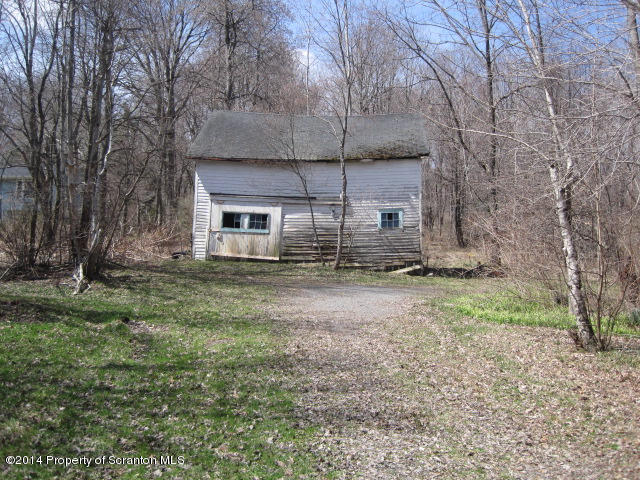611 State(rt 435) Road Moscow, PA 18444 - Photo 7 of 10 Gallery Image 7