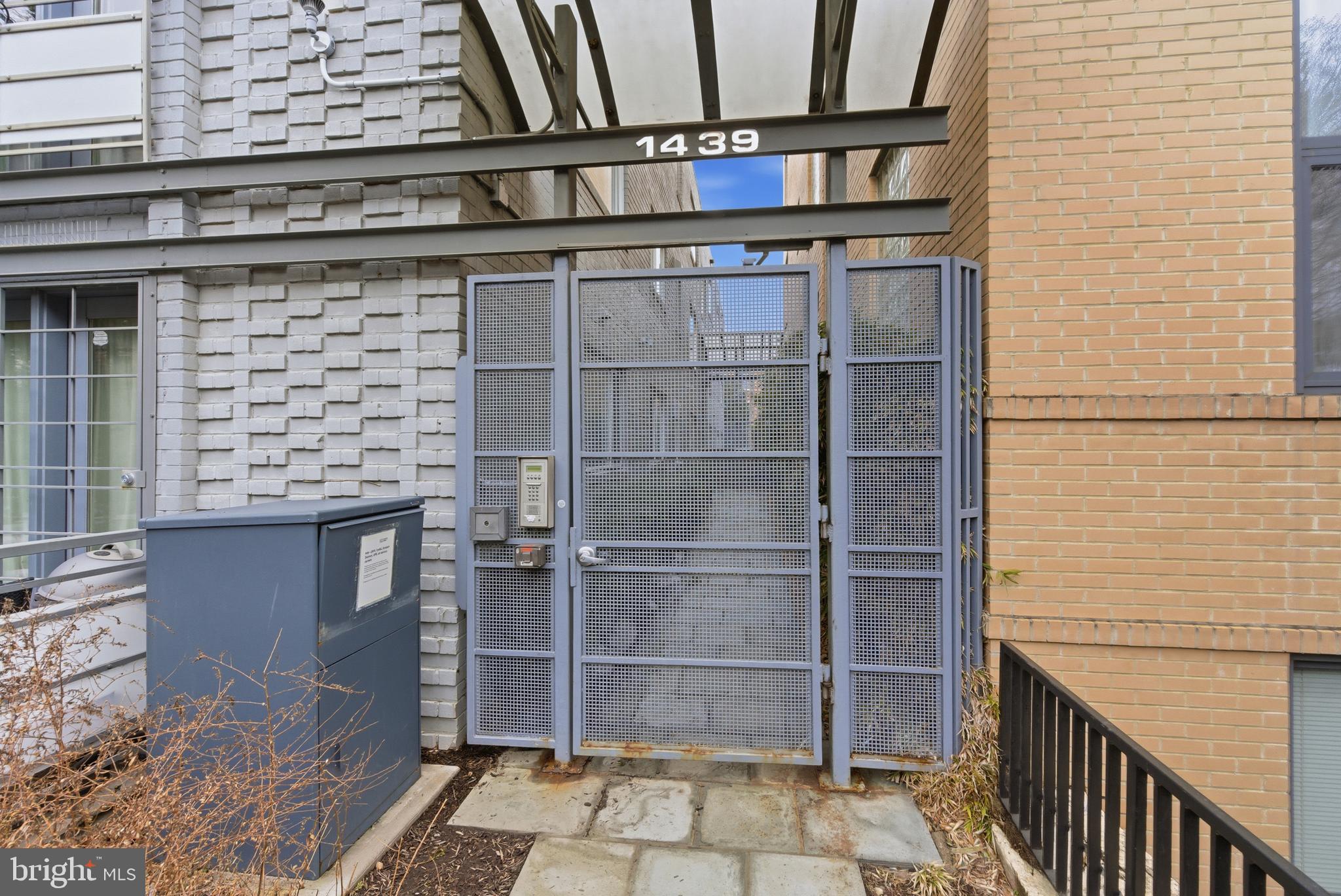 1439 Chapin Street Northwest, Unit 303 Washington, DC 20009 - Photo 25 of 31