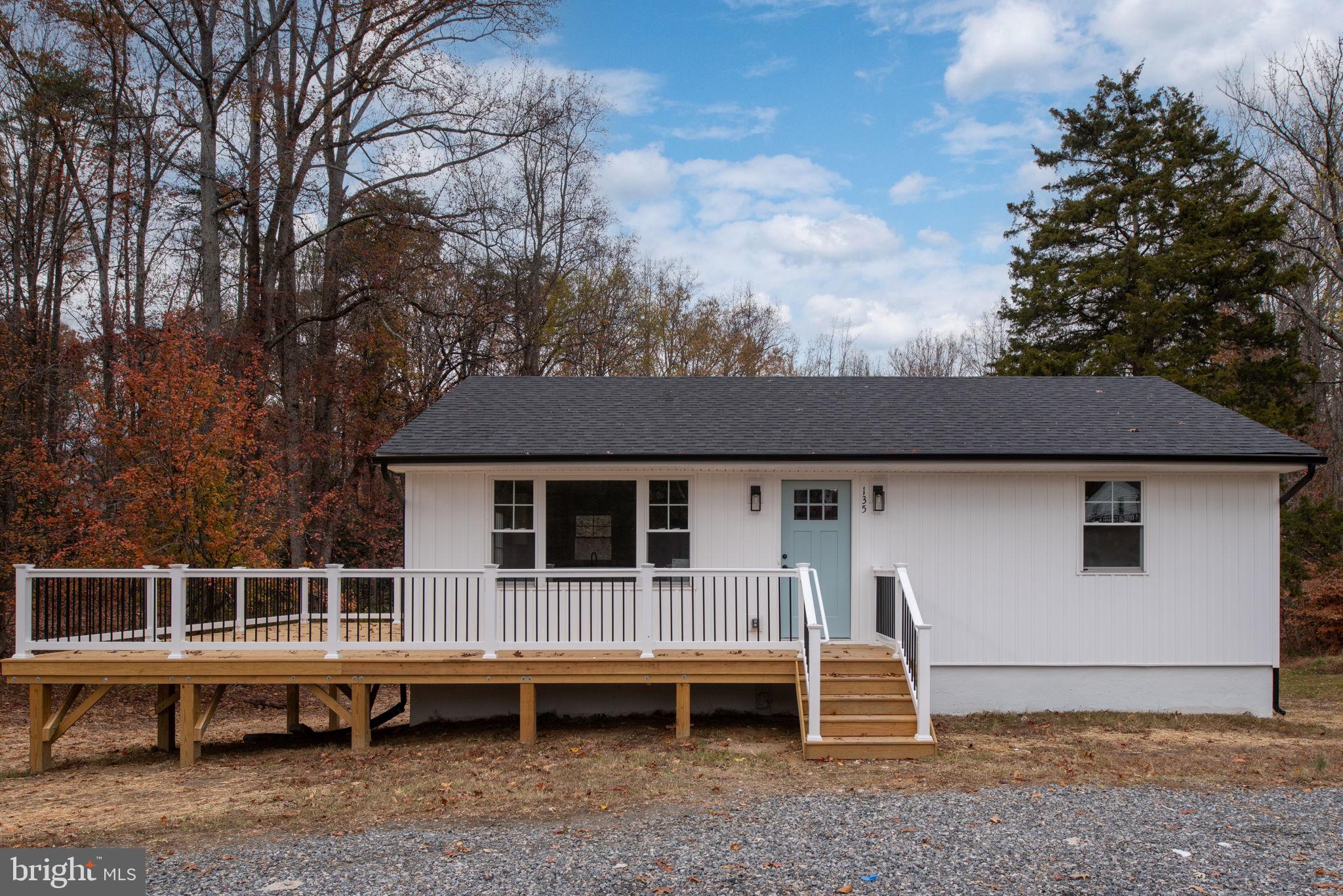 135 Morton Road Fredericksburg, VA 22405 - Photo 6 of 42 Gallery Image 6